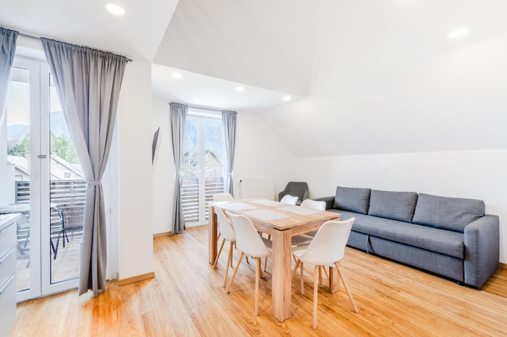 Apartments Skok With Rafting And Free Parking โบเว็ก ห้อง รูปภาพ