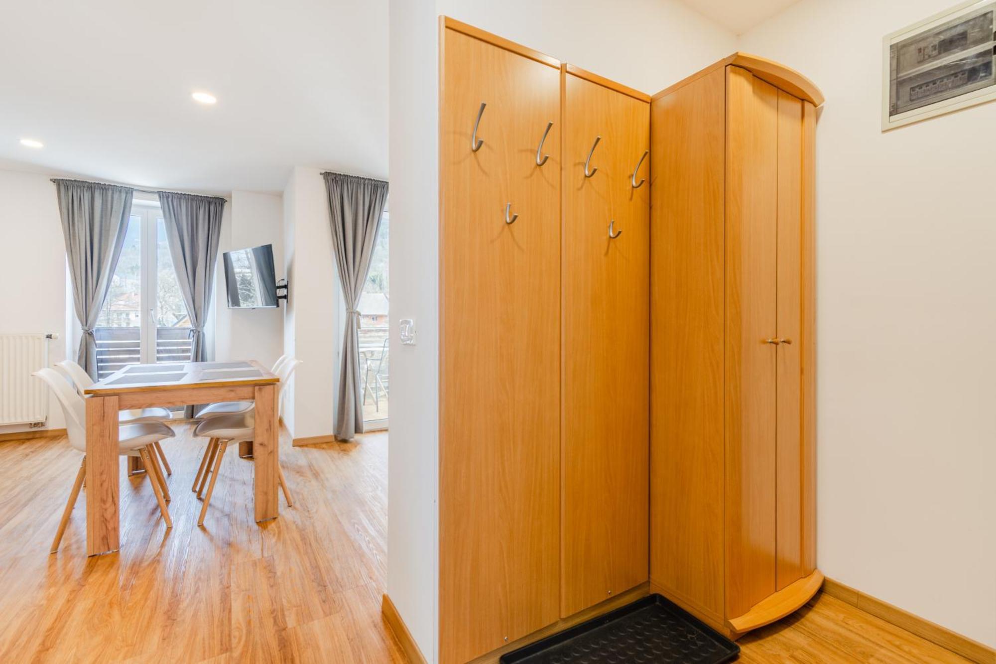 Apartments Skok With Rafting And Free Parking โบเว็ก ห้อง รูปภาพ
